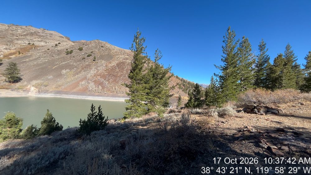 Photo from Hope Valley - Fall colors, Crater Lake, Scott's Lake