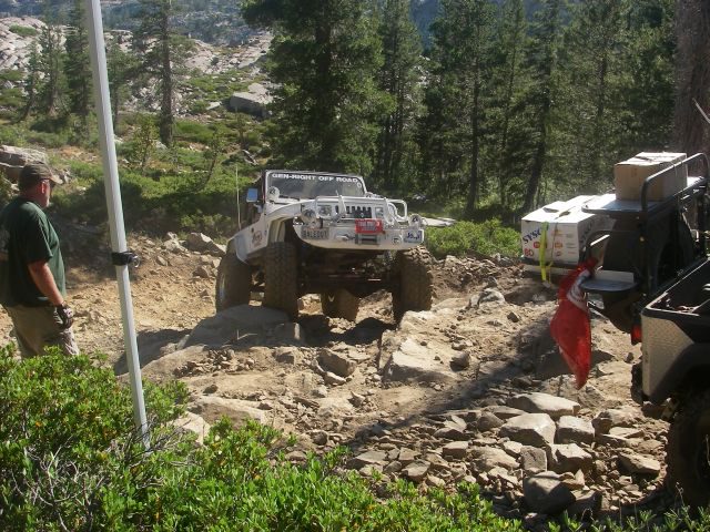 2008sierratrek033
