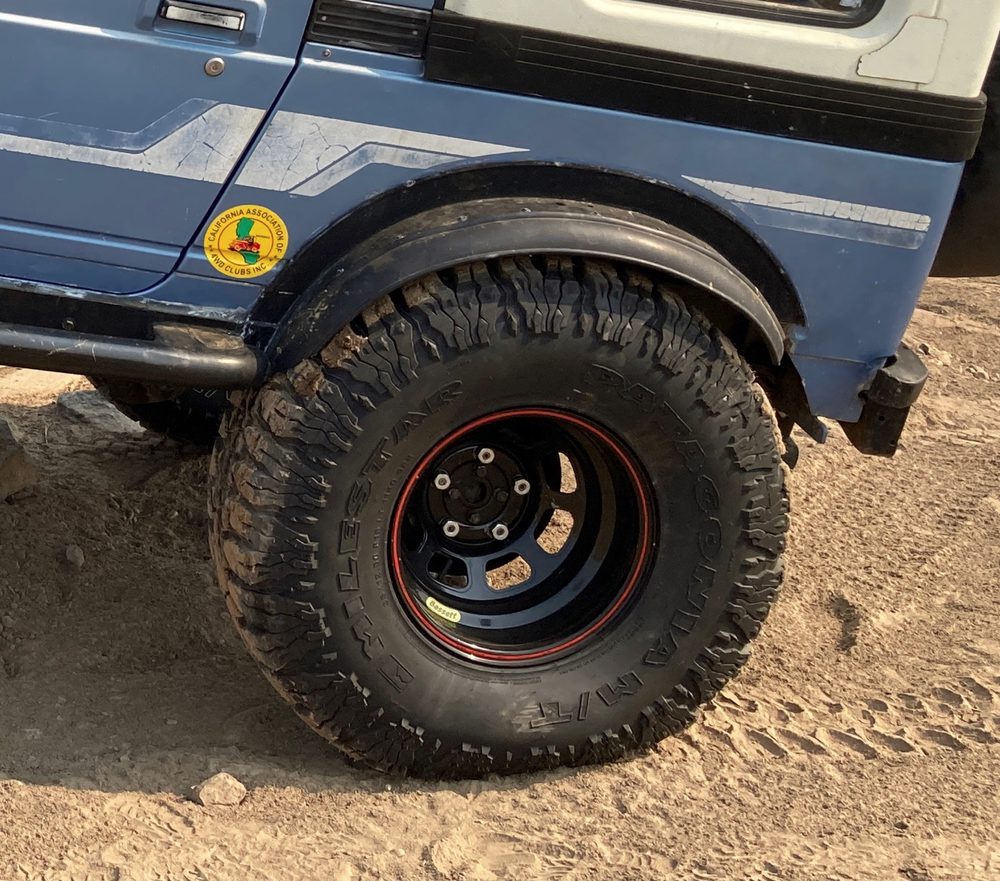 Rear-Tire-Clearance.jpg